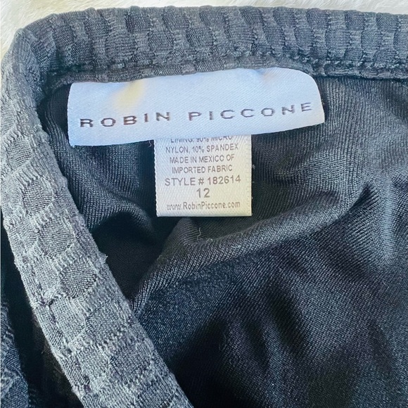 🖤 Black Crochet Bathing Suit 🖤 - Picture 4 of 5